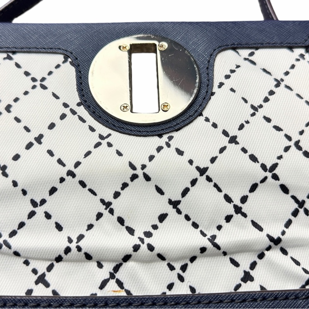 Kate Spade Navy Crossbody with Silver Turnlock - Picture 4 of 9